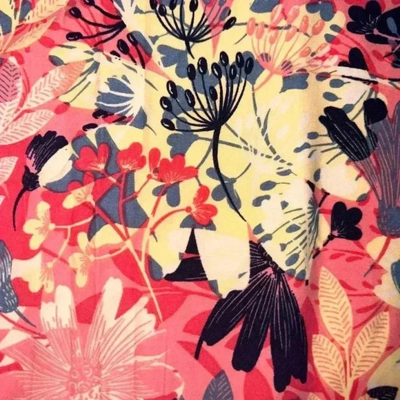 Lularoe TC2 pink floral leggings . OG designer Patrick quality& fit. New - Picture 3 of 6